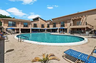 7220 Lake Cir Dr, Margate, FL 33063 - Photo 9