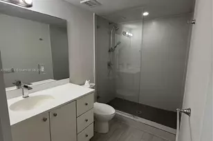 1601 Meridian Ave, Miami Beach, FL 33139 - Photo 9