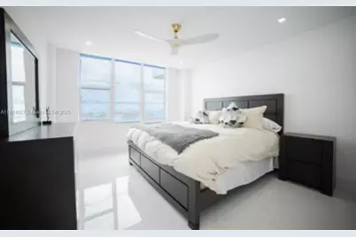 5600 Collins Ave #14K, Miami Beach, FL 33140 - Photo 11
