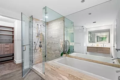 2900 NE 7th Ave #1409, Miami, FL 33137 - Photo 27