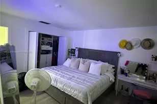 8098 NW 99th Terrace, Hialeah Gardens, FL 33016 - Photo 43