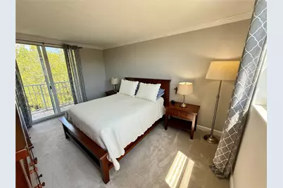 16518 NE 26th Ave #405, North Miami Beach, FL 33160 - Photo 11