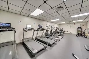 1201 S Ocean Dr, Hollywood, FL 33019 - Photo 45