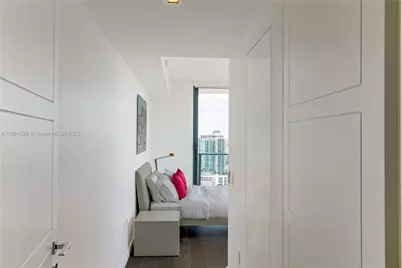 3131 NE 7th Ave #3606, Miami, FL 33137 - Photo 25