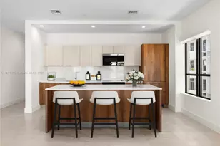 701 Valencia Ave, Coral Gables, FL 33134 - Photo 5