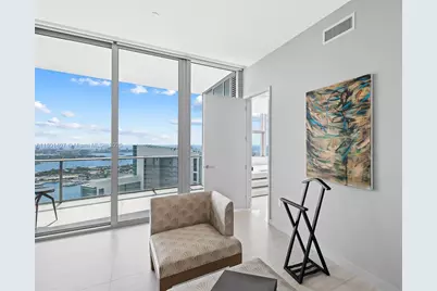 851 NE 1st Ave #PH 5401, Miami, FL 33132 - Photo 15