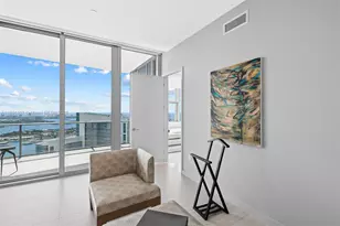 851 NE 1st Ave, Miami, FL 33132 - Photo 15