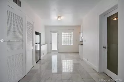 928 Jefferson Ave #3, Miami Beach, FL 33139 - Photo 5
