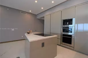 18975 Collins Ave, Sunny Isles Beach, FL 33160 - Photo 17