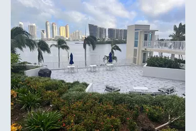 3370 Hidden Bay Dr, Aventura, FL 33180 - Photo 29