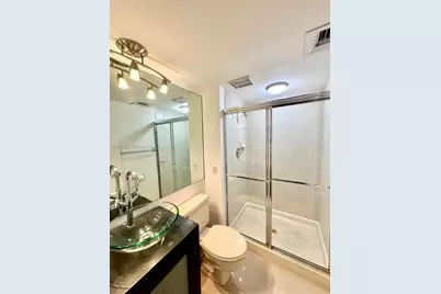 3610 Yacht Club Dr #810, Aventura, FL 33180 - Photo 31