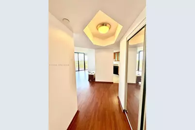 3610 Yacht Club Dr #810, Aventura, FL 33180 - Photo 9