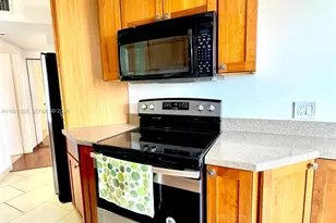 3610 Yacht Club Dr, Aventura, FL 33180 - Photo 25