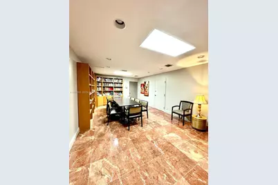 3610 Yacht Club Dr #810, Aventura, FL 33180 - Photo 43