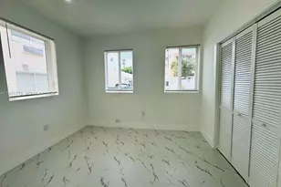 856 SW 6th St, Miami, FL 33130 - Photo 7