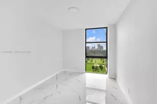 20335 W Country Club Dr, Aventura, FL 33180 - Photo 13