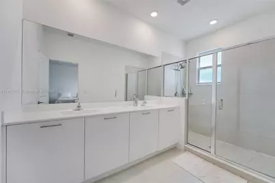 12767 NW 23rd Pl, Miami, FL 33167 - Photo 11