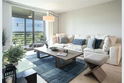 900 Saint Charles Pl #621, Pembroke Pines, FL 33026 - Photo 1