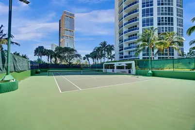 18201 Collins Ave #808, Sunny Isles Beach, FL 33160 - Photo 33