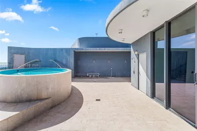 1000 Brickell Plz #UPH6201, Miami, FL 33131 - Photo 37