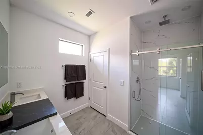 9016 E Justice Cir, Labelle, FL 33935 - Photo 9