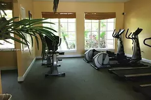 12112 St.Andrews Pl, Miramar, FL 33025 - Photo 9