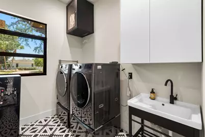 2060 NE 198, Miami, FL 33179 - Photo 39