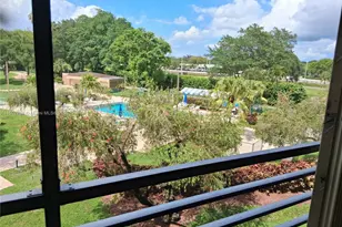 1300 St Charles Pl, Pembroke Pines, FL 33026 - Photo 29