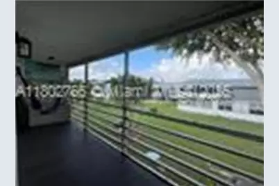 279 Markham M #M, Deerfield Beach, FL 33442 - Photo 13