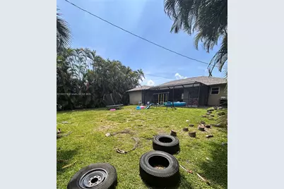 1705 SE 21st Ter, Cape Coral, FL 33990 - Photo 27
