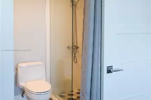 401 SE 3rd St, Dania Beach, FL 33004 - Photo 31