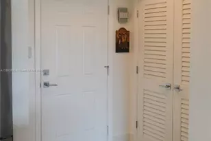 401 SE 3rd St, Dania Beach, FL 33004 - Photo 11