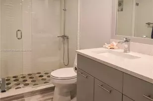 401 SE 3rd St, Dania Beach, FL 33004 - Photo 25