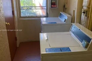 401 SE 3rd St, Dania Beach, FL 33004 - Photo 43