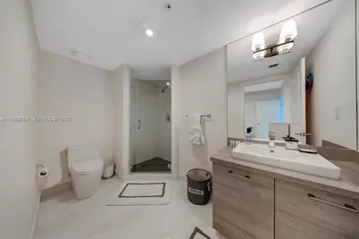 400 Sunny Isles #1106, Sunny Isles Beach, FL 33160 - Photo 17