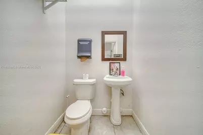 Boba Tea, AÃ§aÃ­ Bowl & Sangucheria For Sale in Cutler Bay, Cutler Bay, FL 33170 - Photo 17