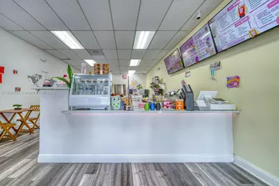 Boba Tea, AÃ§aÃ­ Bowl & Sangucheria For Sale in Cutler Bay, Cutler Bay, FL 33170 - Photo 5