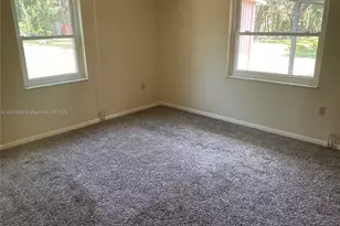 1725 Tanglewood Dr, Kissimmee, FL 34746 - Photo 13