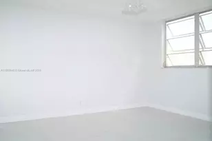 691 S Hollybrook Dr, Pembroke Pines, FL 33025 - Photo 5