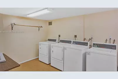 1301 NE Miami Gardens Dr #202W, Miami, FL 33179 - Photo 13