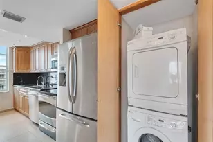 231 174th St, Sunny Isles Beach, FL 33160 - Photo 3