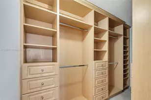 231 174th St, Sunny Isles Beach, FL 33160 - Photo 9