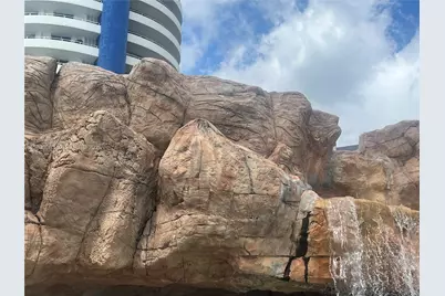 5225 Collins Ave #914, Miami Beach, FL 33140 - Photo 7