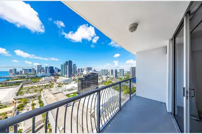 1750 N Bayshore Dr #3308, Miami, FL 33132 - Photo 3
