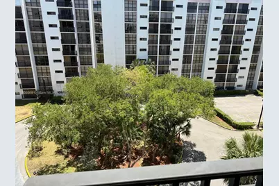 16919 N Bay Rd #617, Sunny Isles Beach, FL 33160 - Photo 23
