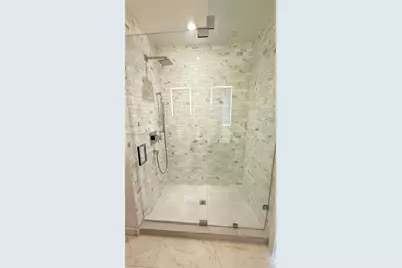 851 NE 1st Ave #3700, Miami, FL 33132 - Photo 19