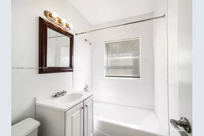 1240 NW 7th Ave #1, Fort Lauderdale, FL 33311 - Photo 15