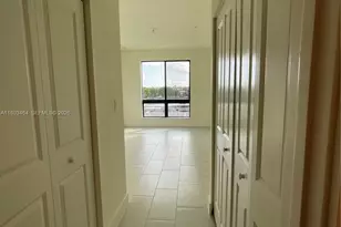 8167 NW 41st St, Doral, FL 33166 - Photo 13