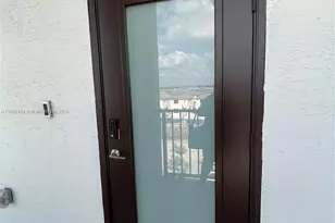 8167 NW 41st St, Doral, FL 33166 - Photo 7