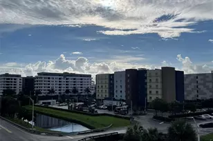 8167 NW 41st St, Doral, FL 33166 - Photo 13